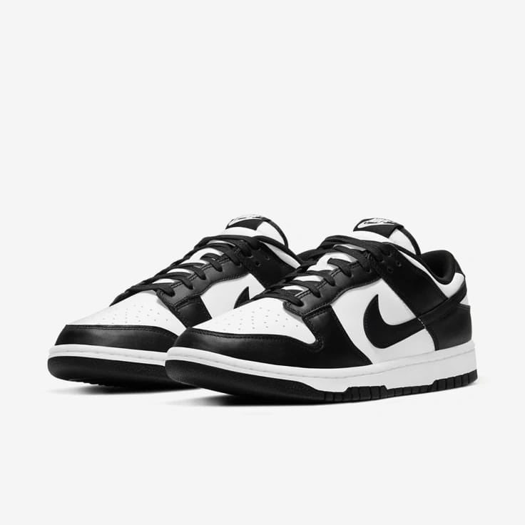 Nike Dunk Low Panda Nike sneaker in black / white