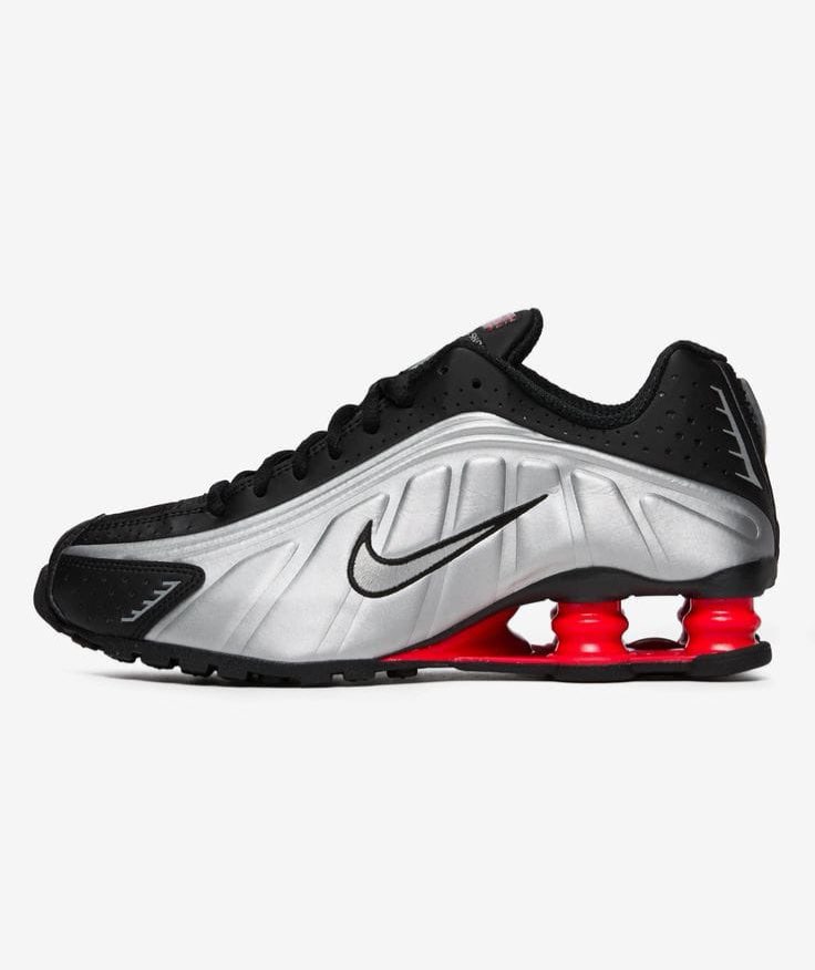 Nike Shox Ignite Nike sneaker in black / silver / red