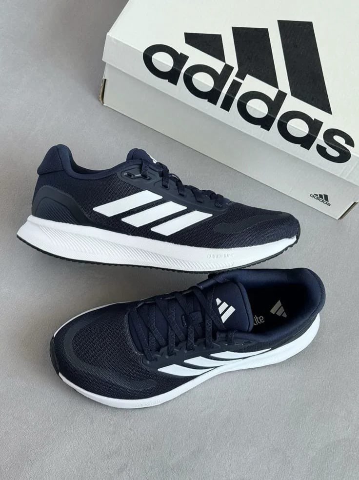 Adidas Runfalcon Navy Adidas sneaker in navy / white