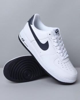 Nike Air Force 1 Low White Nike sneaker in white / black