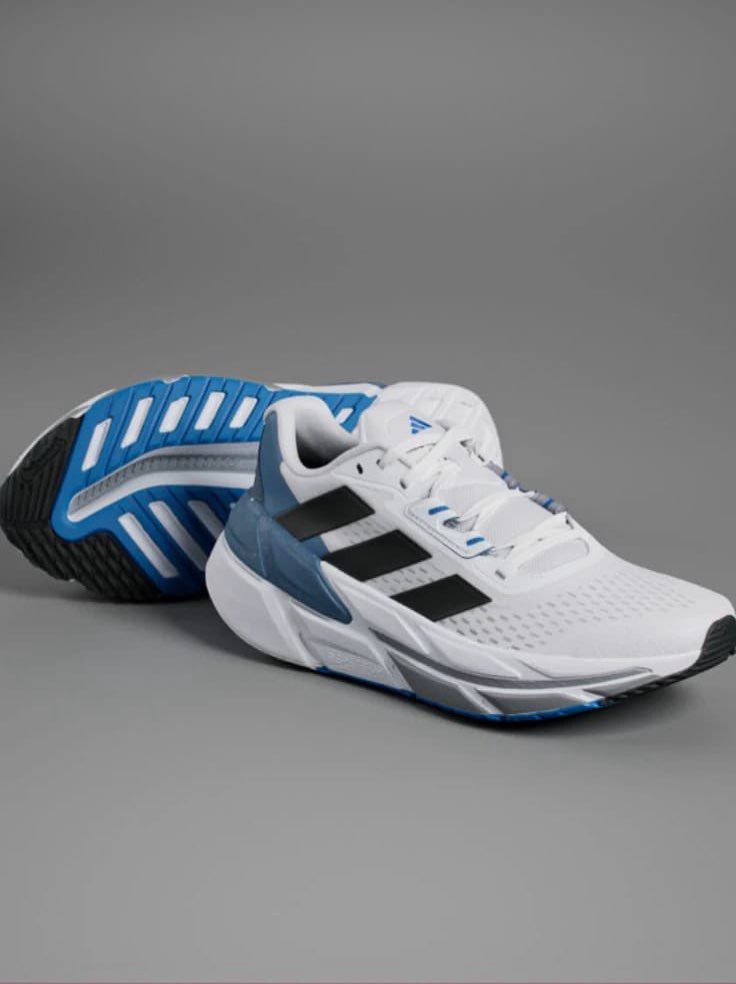 Adidas Adistar Blue Adidas sneaker in white / blue