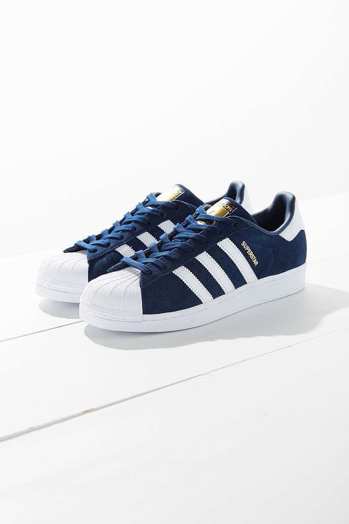 Adidas Superstar XLG Navy Adidas sneaker in white / navy