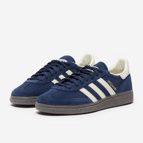 Adidas Spezial Navy Adidas sneaker in navy / gum